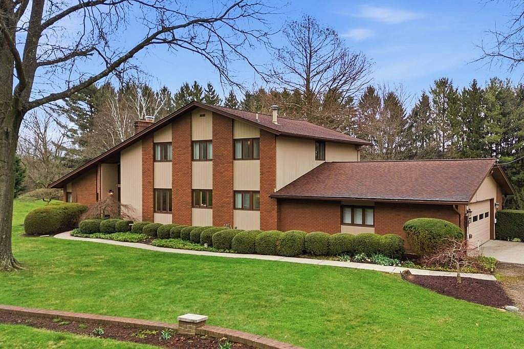 59 Ridge Rd S, Mansfield, OH 44905 | Zillow