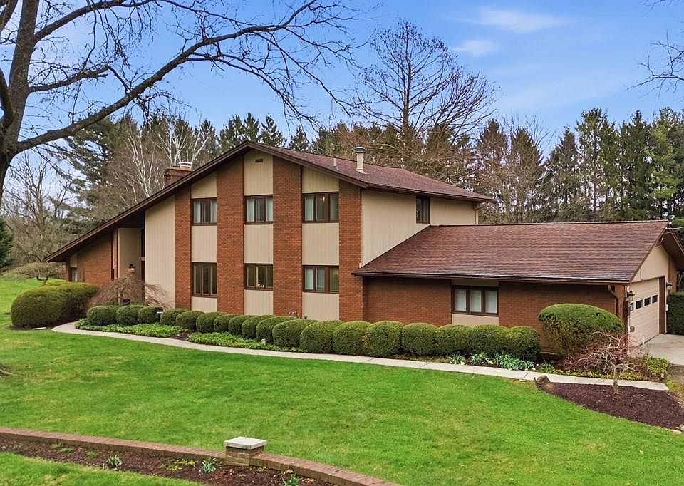 1st image of 59 Ridge Rd S