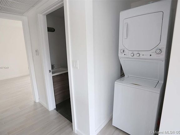 2nd image of 1450 Meridian Ave APT 2