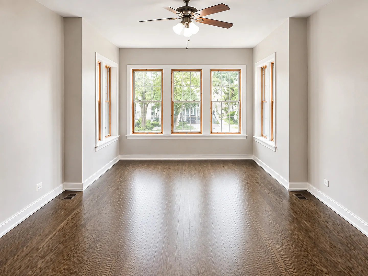 3 bed, 1400 sqft, $1,700 — Photo 2