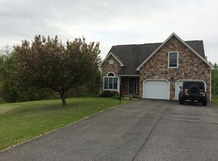 186 Meadowbrook Ln, Mifflintown, PA 17059