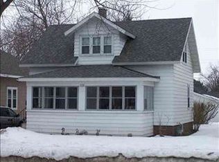 1102 S Cedar Ave, Marshfield, WI 54449