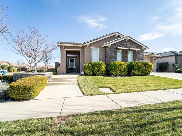 2199 Newcastle Dr, Yuba City, CA 95991