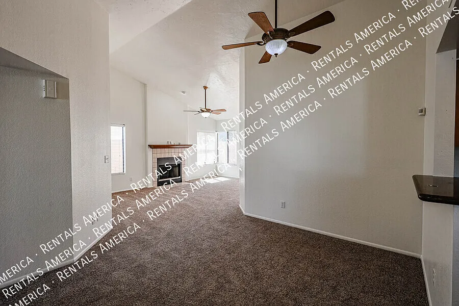 Building Photo - 3301 E Wescott Dr