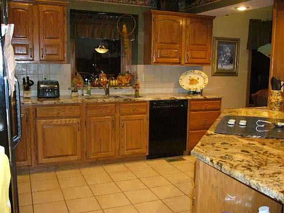 2nd image of 21 Flanigan Dr