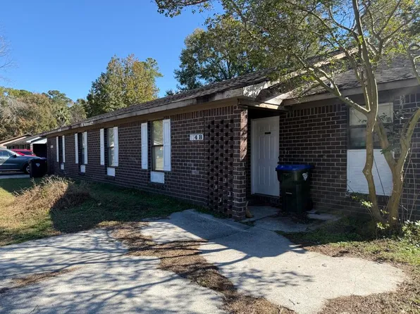 114 Canvasback Dr, Summerville, SC 29483