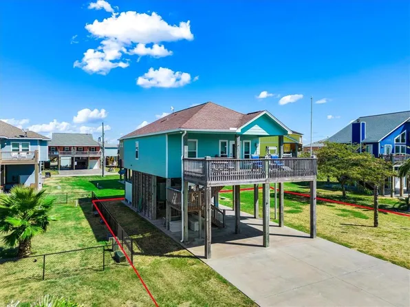 1987 Matt Drive, Crystal Beach, TX 77650