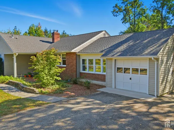 7 Sunset Ave, Matawan, NJ 07747