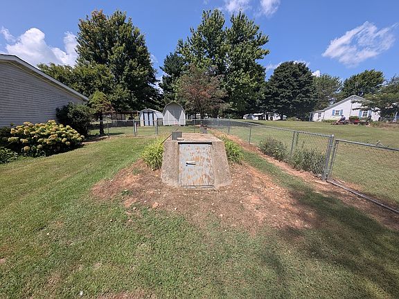 4th image of 4753 Quail Ct