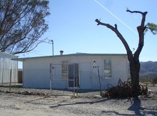 9513 Navajo Trl, Morongo Valley, CA 92256