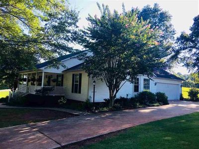 5 Nichols Dr, Inman, SC, 29349
