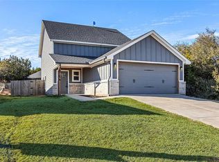 2710 San Gabriel Dr, Granbury, TX 76048