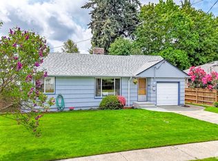 112 S 70th St, Tacoma, WA 98408