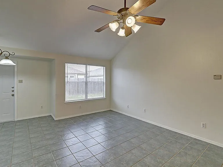 7933 Elk Dr — Photo 42