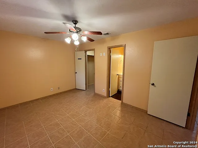 7339 Hunters Land — Photo 23