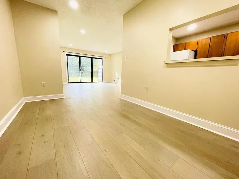 3 Fisher Dr — Photo 3