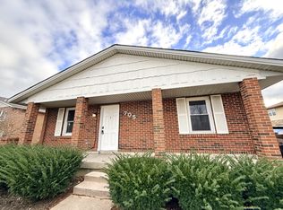 705 Gordon Smith Blvd APT 1, Hamilton, OH 45013