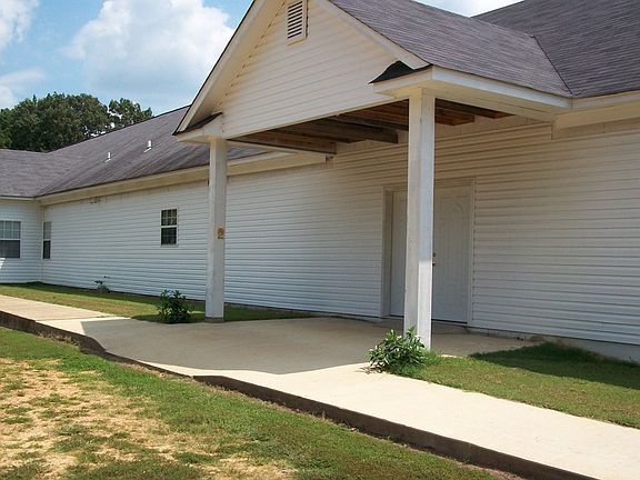 3rd image of 102 County Road 509