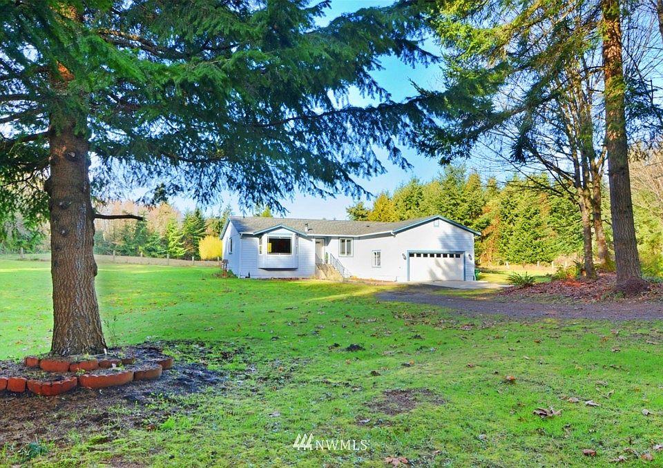 1st image of 10221 NE Kingston View Court