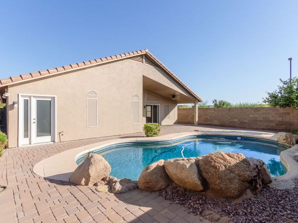 208 E Devon Dr