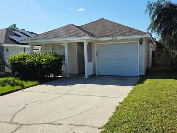 7802 Heirloom Dr, Pensacola, FL 32514