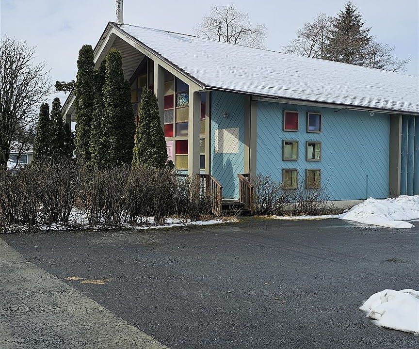1st image of 505 Sawmill Creek Rd