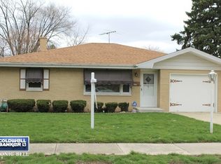 1214 N May St, Joliet, IL 60435