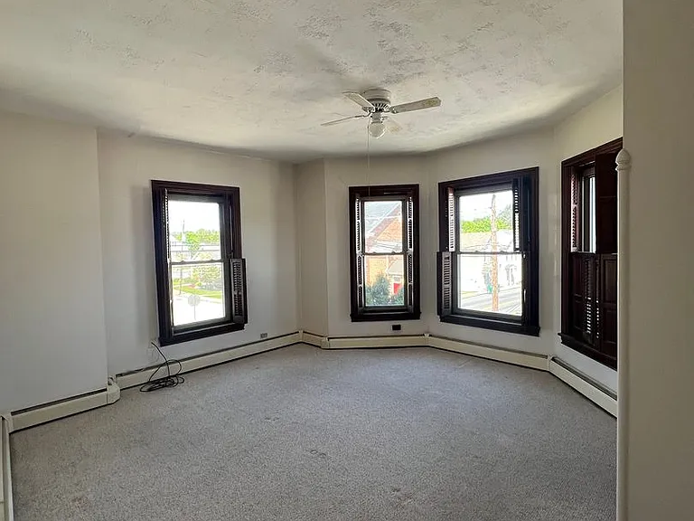 200 Walnut St — Photo 6