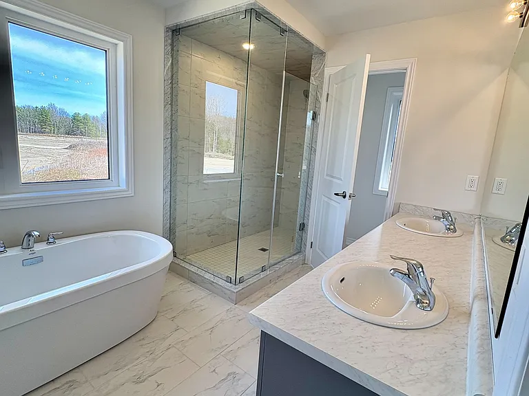 7 Tran St — Photo 15
