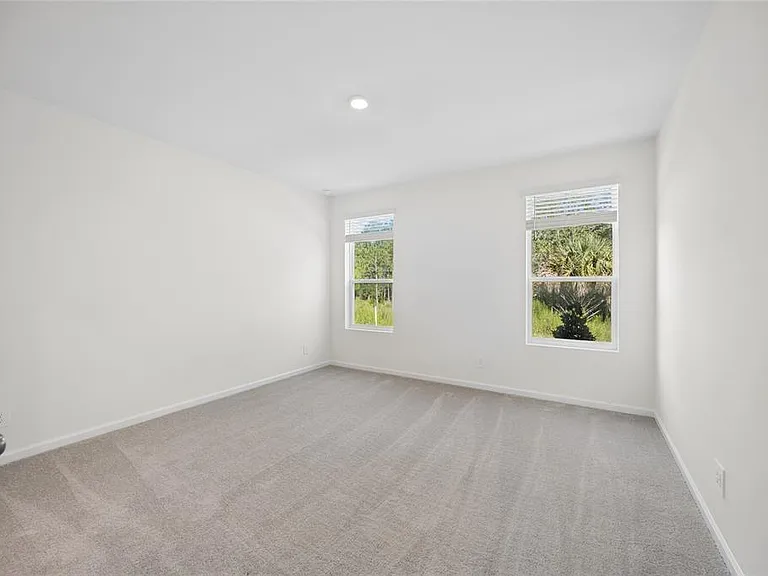 5087 Loggia Ln — Photo 6