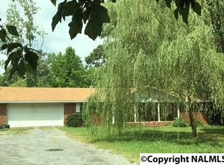 1058 Old Oneonta Rd, Albertville, AL 35950