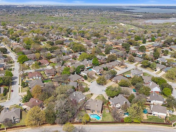 5th image of 2800 Springbranch Ct