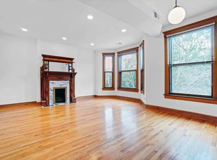 3725 N Fremont St #3, Chicago, IL 60613