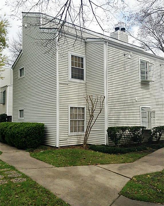 1st image of 9809 Richmond Ave Unit B13