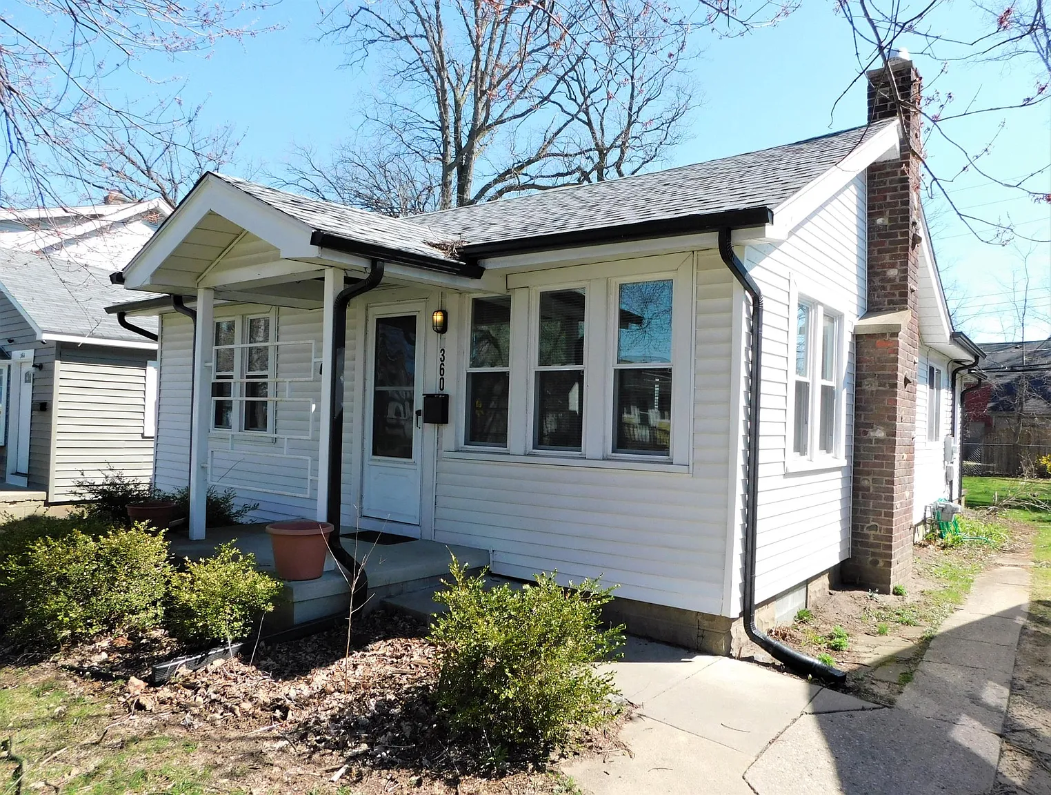 360 Wordsworth St photo 1