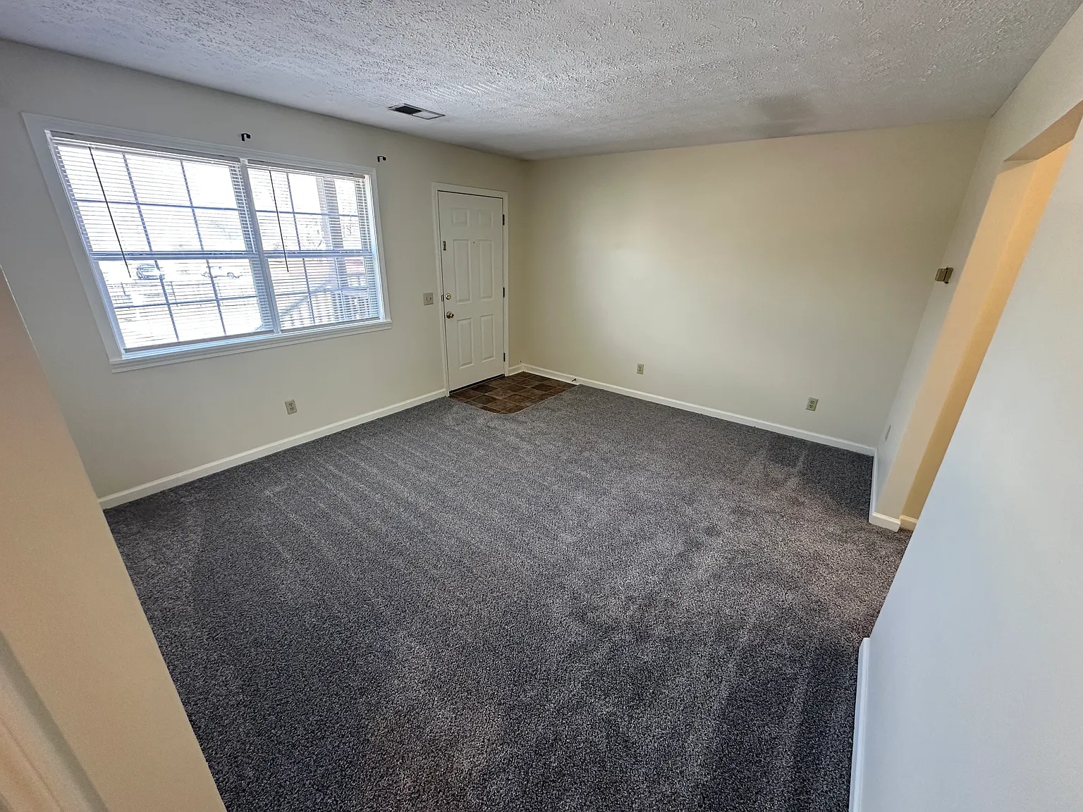 801 Hughes Street — Photo 3