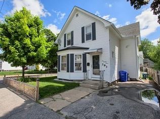 293 Calef Rd, Manchester, NH 03103