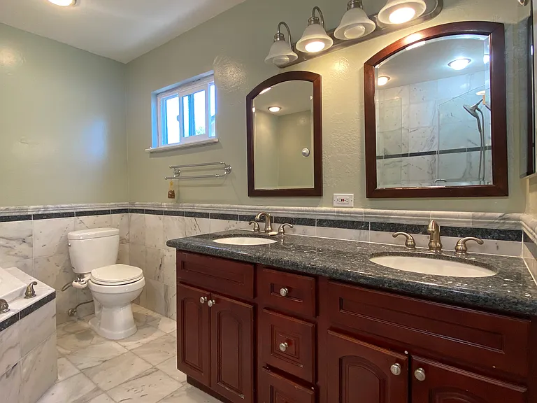 370 Colville Dr — Photo 22