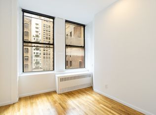9 Maiden Ln #4A, New York, NY 10038