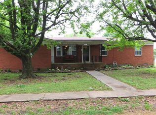 531 Spring Ave, Mulberry, AR 72947