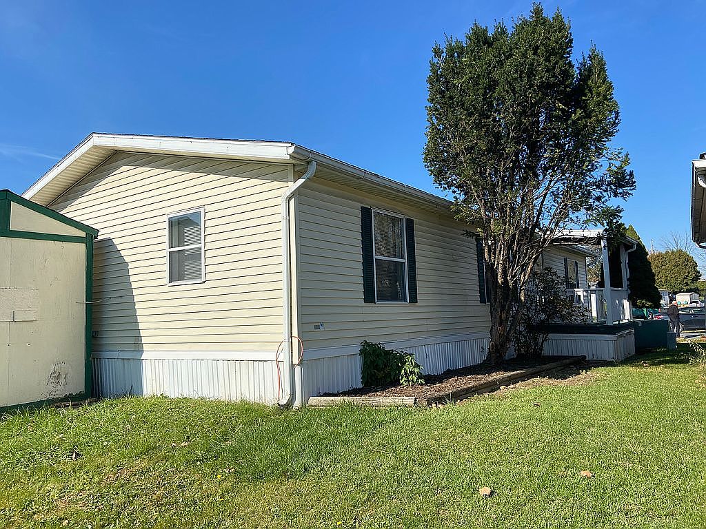 70 Greenbriar Dr N, Bath, PA 18014 Zillow