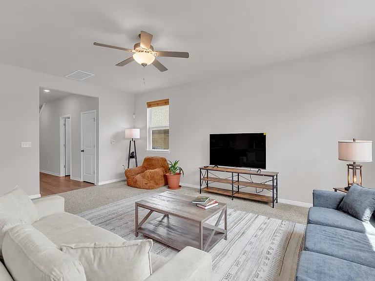 6401 Night Chinook Dr #1 — Photo 8