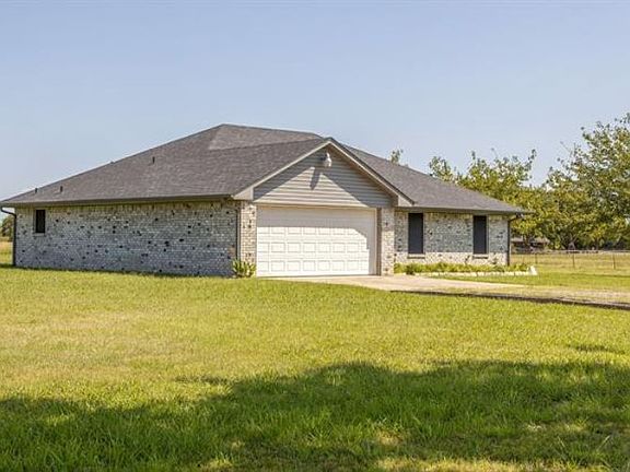 2nd image of 330 Private Road 281