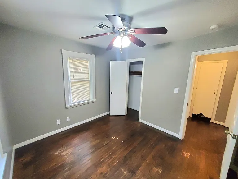 2601 S Glenn Ave — Photo 5