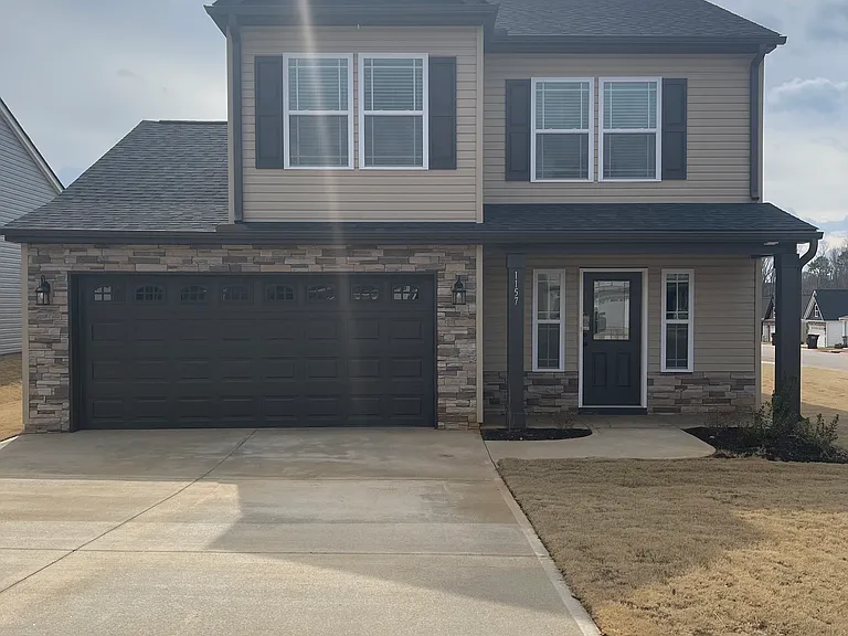 1157 Cleve Gosnell Ln — Photo 1