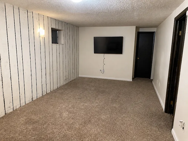 16518 E Wesley Ave — Photo 11