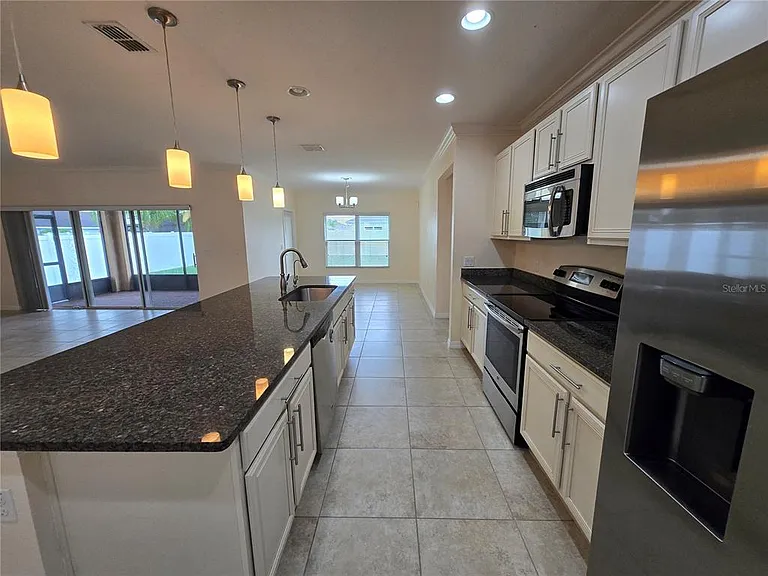 2246 Waukegan Dr — Photo 8