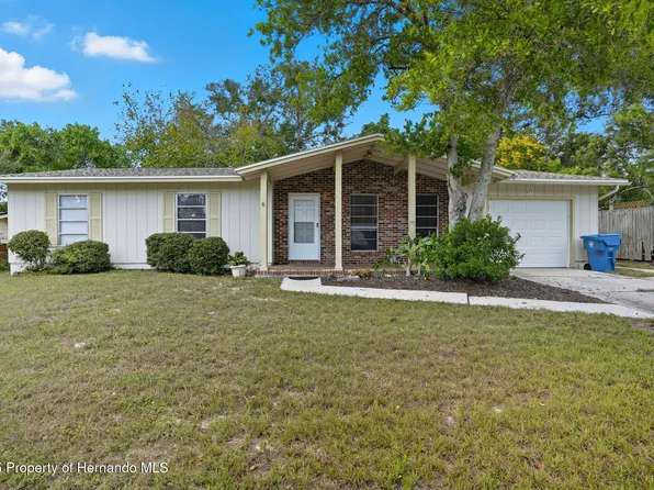 4559 Crescent Rd, Spring Hill, FL 34606