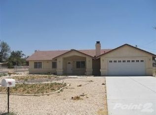 21957 Esaws Ave, Apple Valley, CA 92307