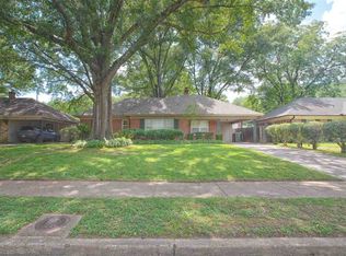 1655 Estate Dr, Memphis, TN 38119